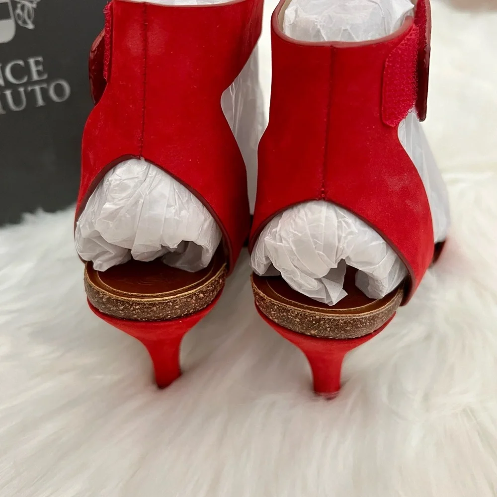 Odesa Leather Ankle strap Dress Sandal Vince Camuto